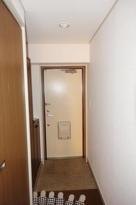 東京都立川市曙町3(マンション)の賃貸物件の玄関