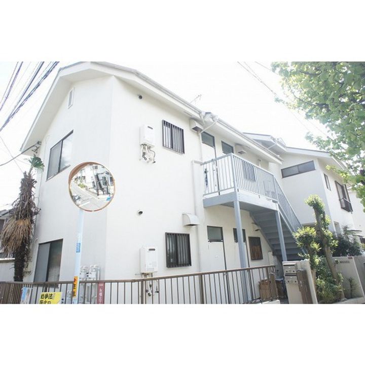 第一香川ハイツの外観