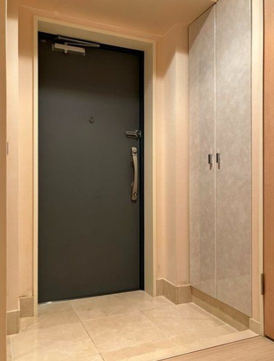 東京都杉並区西荻北3の賃貸マンションの玄関