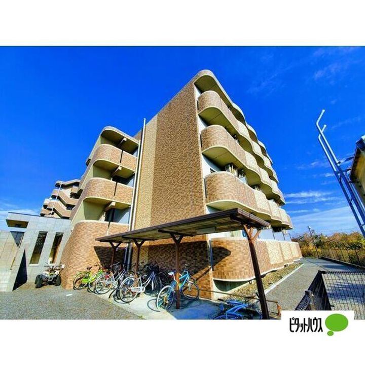 愛知県常滑市末広町2(マンション)の賃貸物件の外観