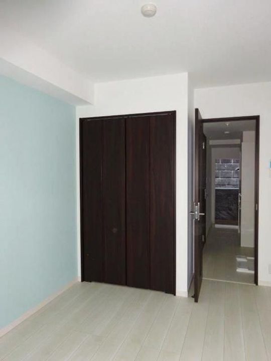 スピカハイツ弘明寺の居間