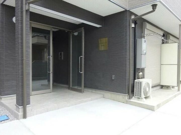 スピカハイツ弘明寺の地図