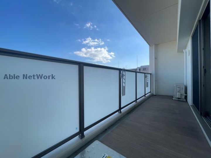 SQUARE新町の内装