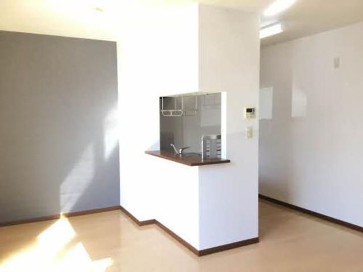 福島県いわき市小名浜岡小名字前原(アパート)の賃貸物件の居間