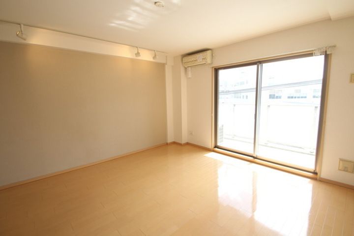 ウイングコート大州通りの内装