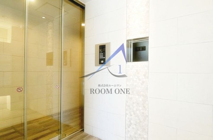 VERXEED横濱WESTの地図