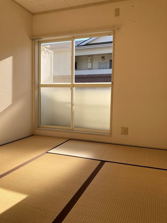 サニーハイツわし崎Aの内装