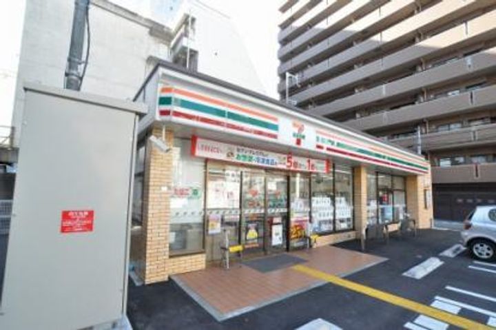 W-STYLE難波の周辺