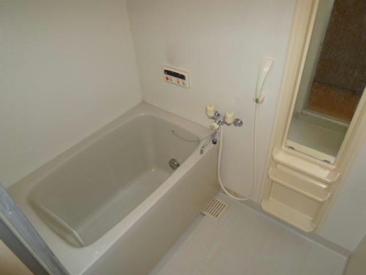 静岡県裾野市伊豆島田(マンション)の賃貸物件の風呂