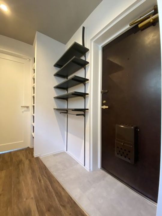 ベルメゾン国沢の玄関