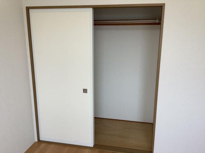 クレール エステートの内装