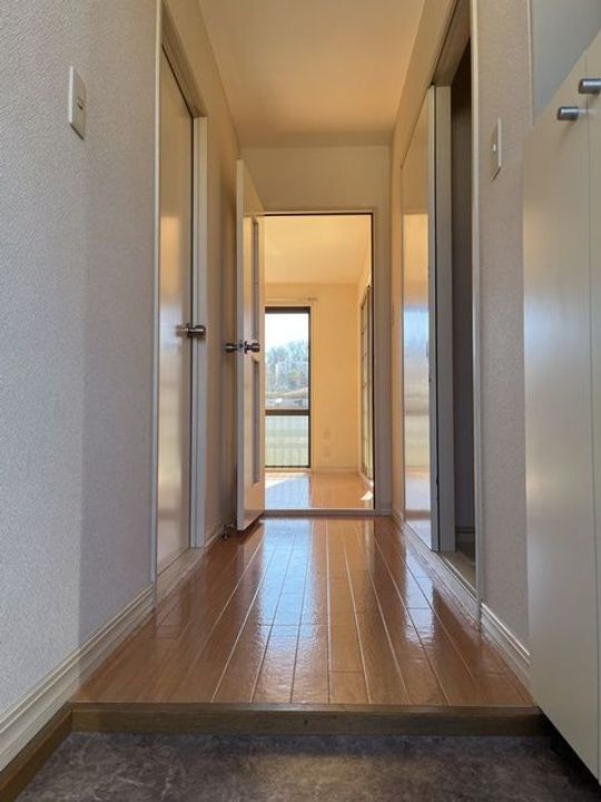 第6登陽コーポの玄関