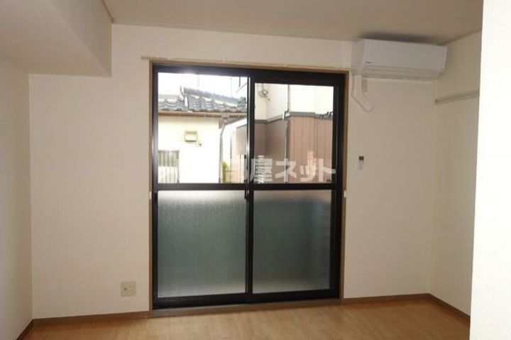 福島県福島市南中央4(アパート)の賃貸物件の居間