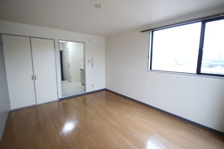 プレミスNDの居間