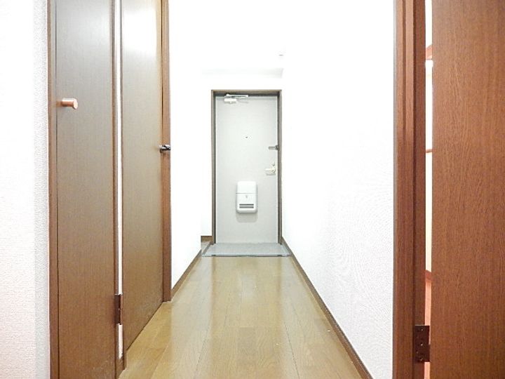 グランドゥールオニクラの玄関