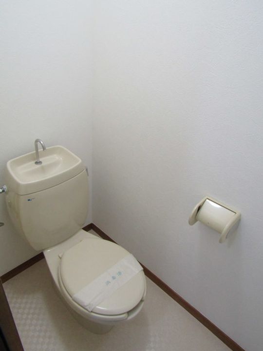 メイプルガーデン弐番館の内装