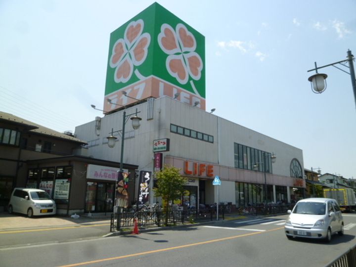 メイプルガーデン弐番館の周辺