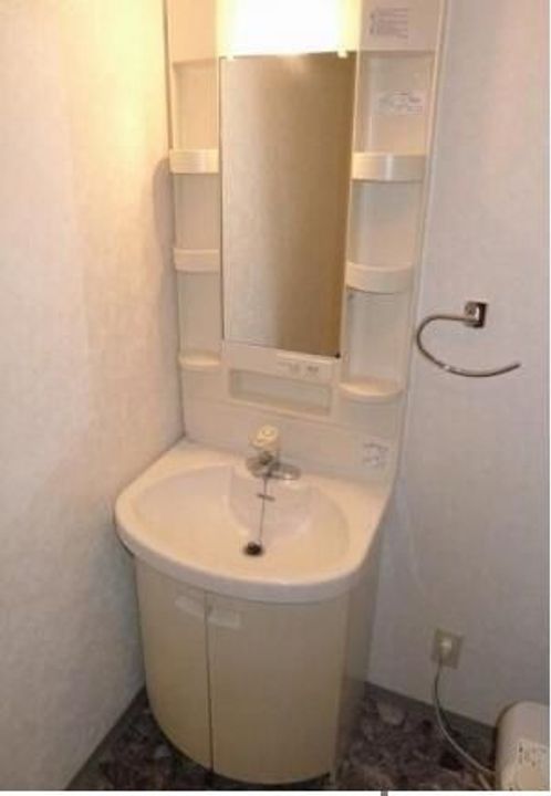 東京都港区芝5(マンション)の賃貸物件の内装