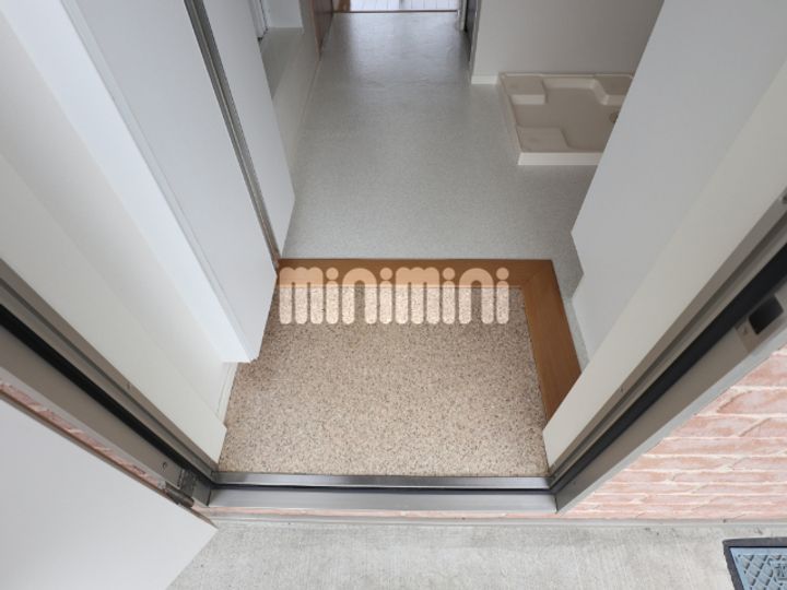 ベルメゾン神大寺の玄関