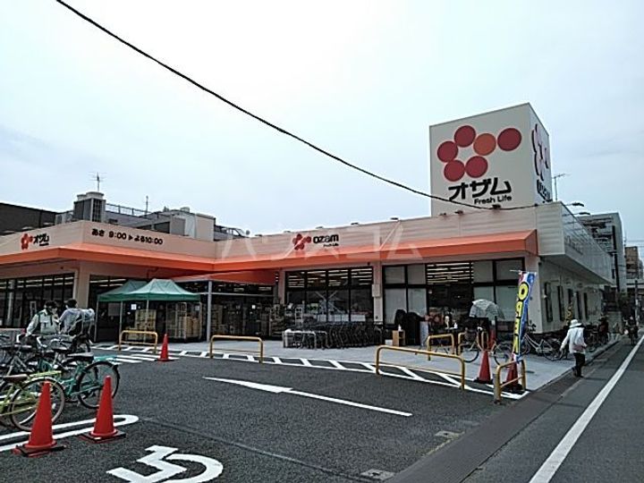 リマール綾瀬の周辺