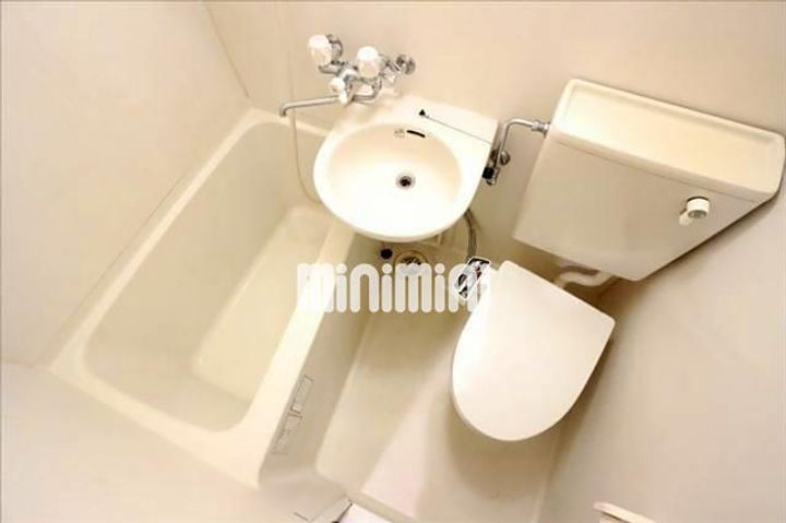 ガーデンコート横浜鶴見の風呂