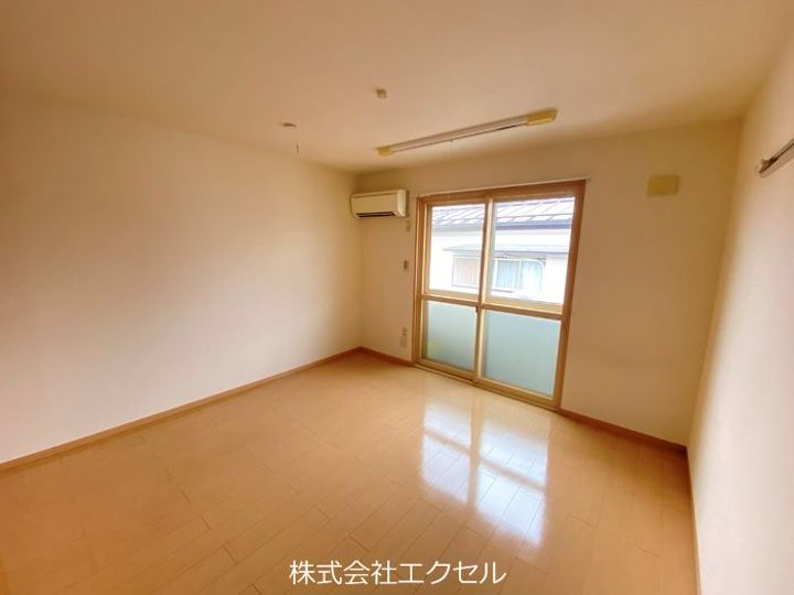 東京都八王子市北野町(アパート)の賃貸物件の居間
