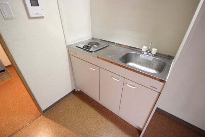 横川章栄ビルのキッチン