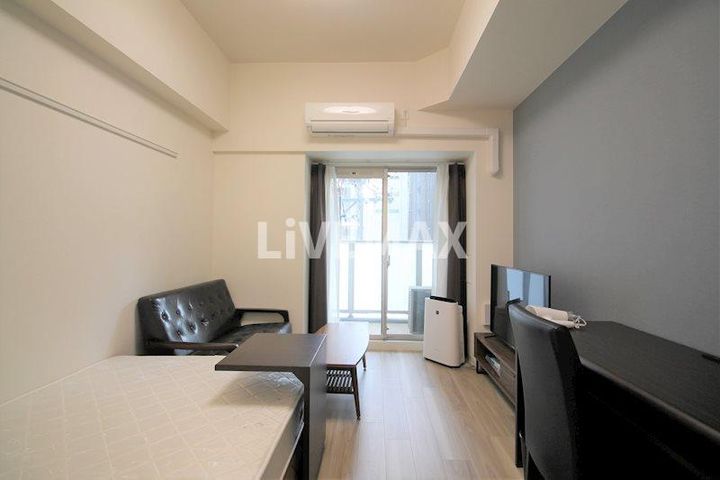 プレサンス丸の内アデルの居間