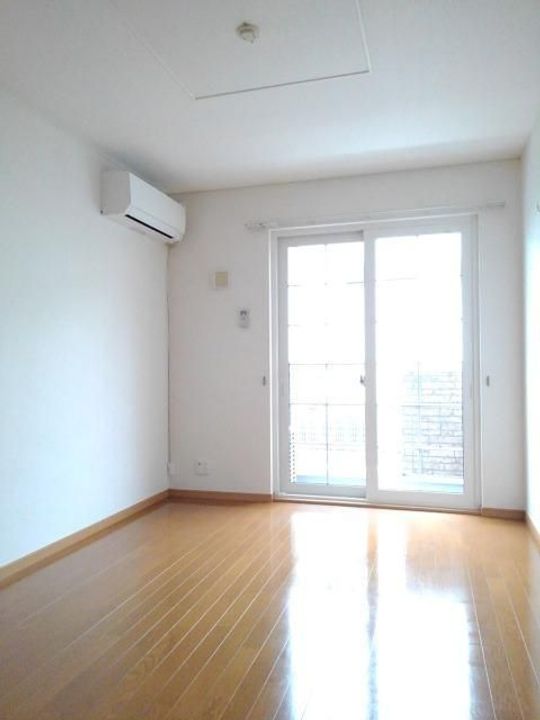 福島県二本松市油井字福岡(アパート)の賃貸物件の居間