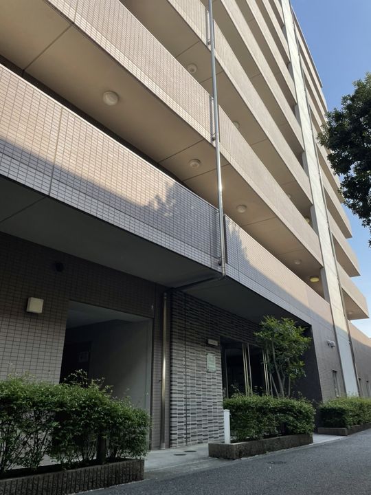 グランコート勝島の外観