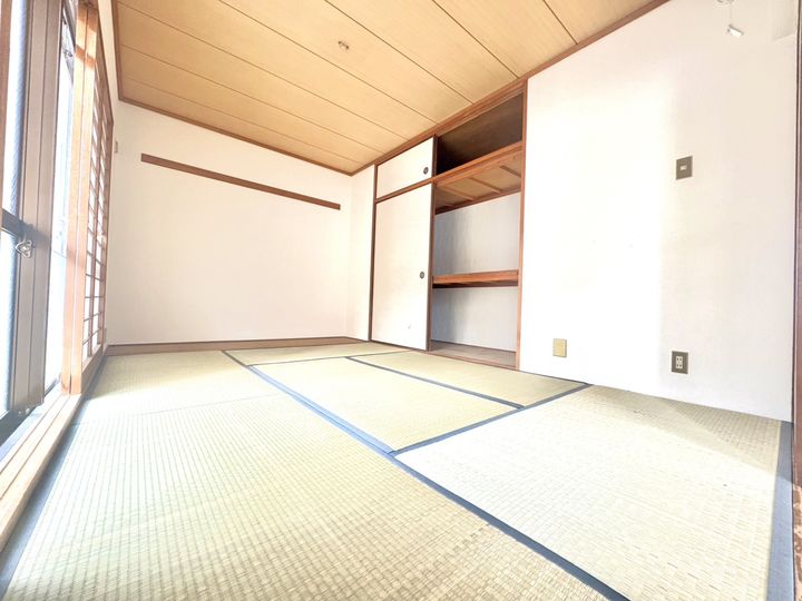 ルークミナセの内装