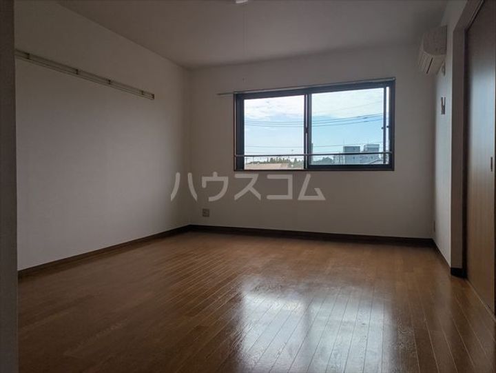 マロンフィールド美しが丘Iの居間