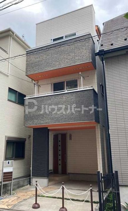 東京都荒川区西日暮里4(一戸建)の賃貸物件の外観