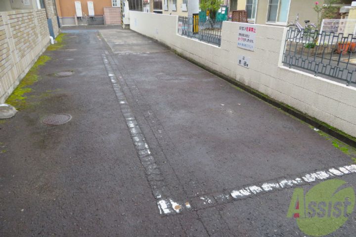 ロイヤルハイツ東八の地図