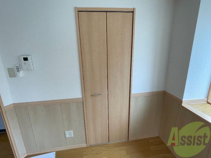 ロイヤルハイツ東八の内装