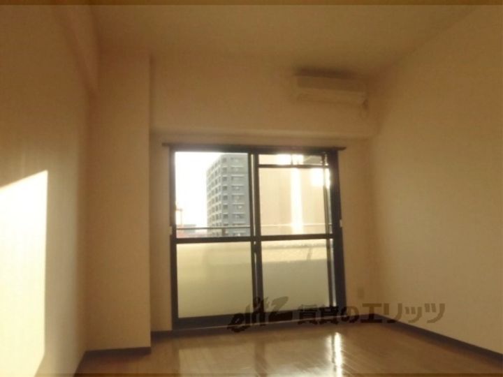 クレアトゥール21の居間