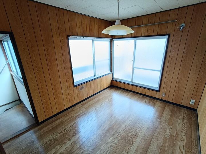 香川県高松市高松町(一戸建)の賃貸物件の居間