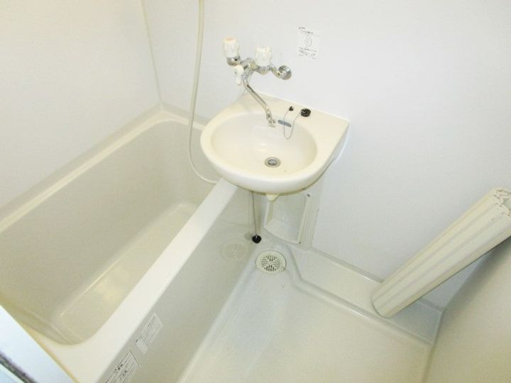 タプラすみよし台Bの風呂