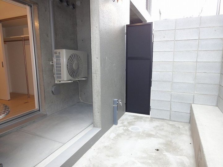 モノコモドウエストの内装