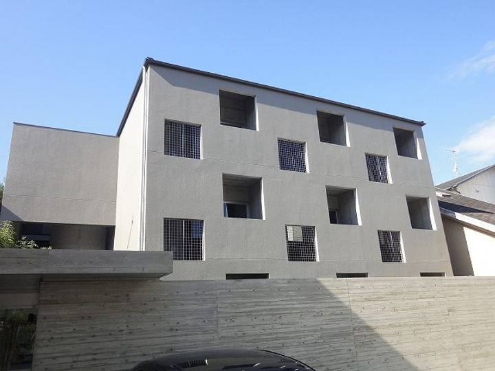 モノコモドウエストの外観