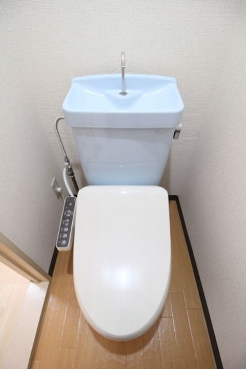 サンシャイン岡の内装