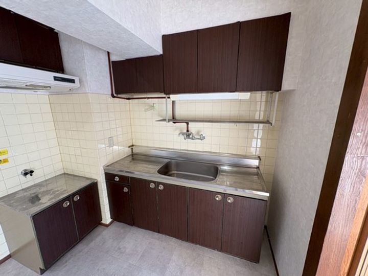 舟入コータースのキッチン