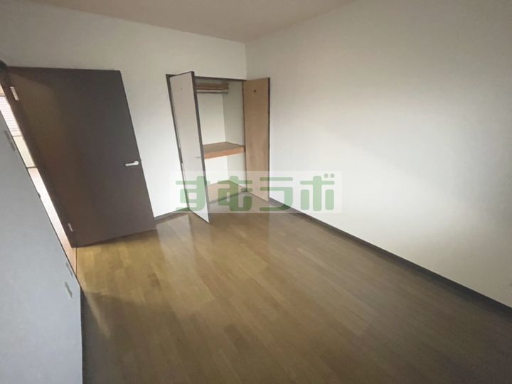 メゾンド加納IIの内装