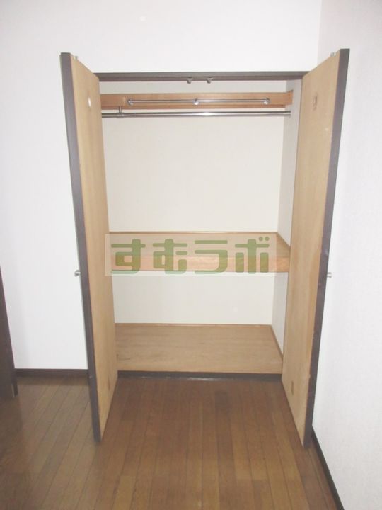 メゾンド加納IIの内装