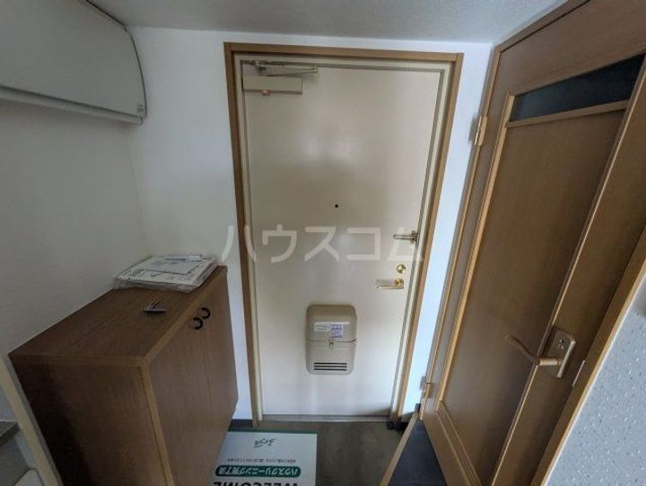オセアン湘南台の玄関