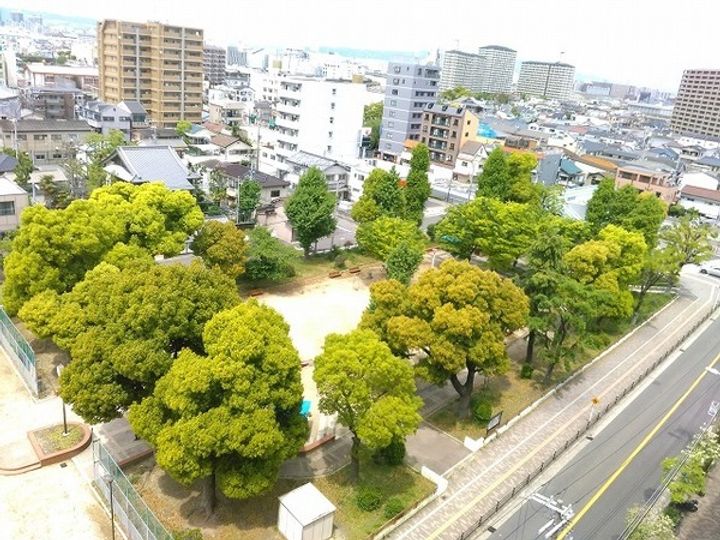ユアメゾンチブネの周辺