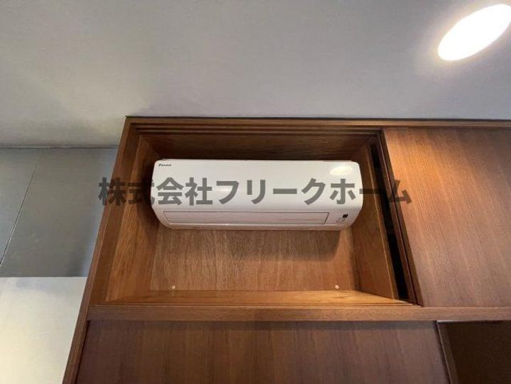 東京都武蔵野市吉祥寺南町2の賃貸マンションの内装