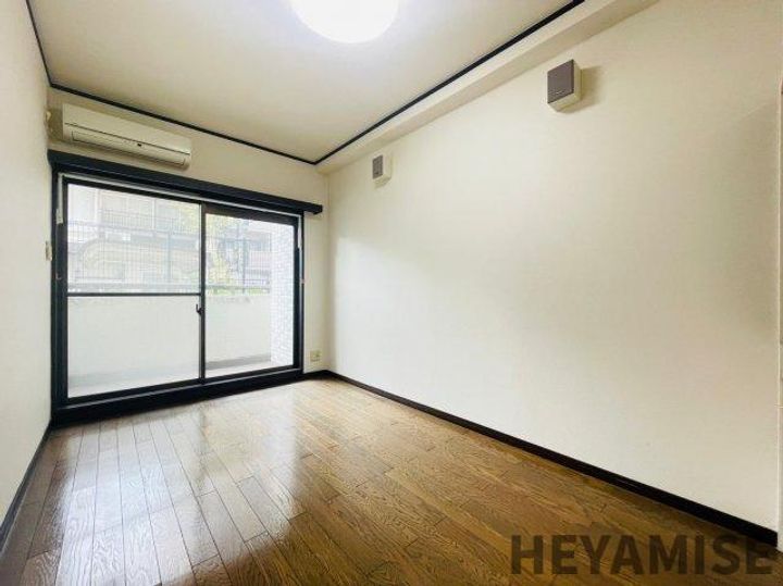 ライオンズマンション諏訪神社前の居間