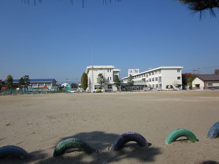 三重県四日市市羽津町(一戸建)の賃貸物件の周辺