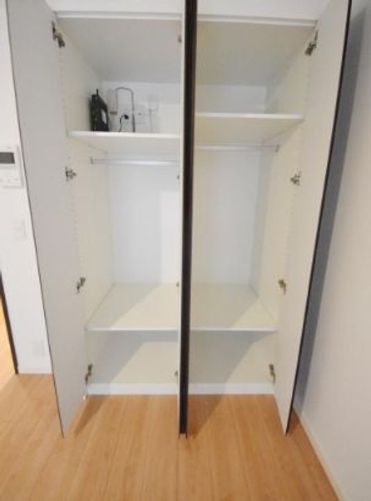 東京都中央区日本橋箱崎町(マンション)の賃貸物件の内装